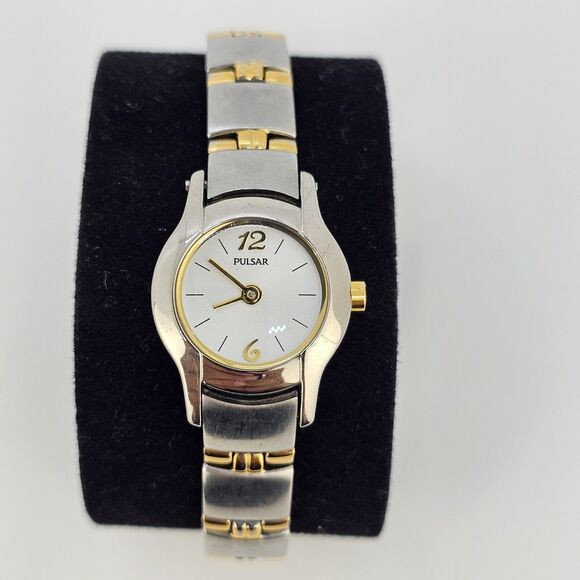 Pulsar Women's Watch 20MM White Dial Two Tone Bracelet Band 6.5" New Battery - Picture 1 of 14